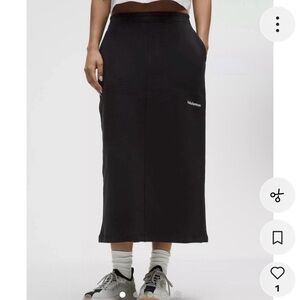 Lululemon Athletica Black Midi Skirt